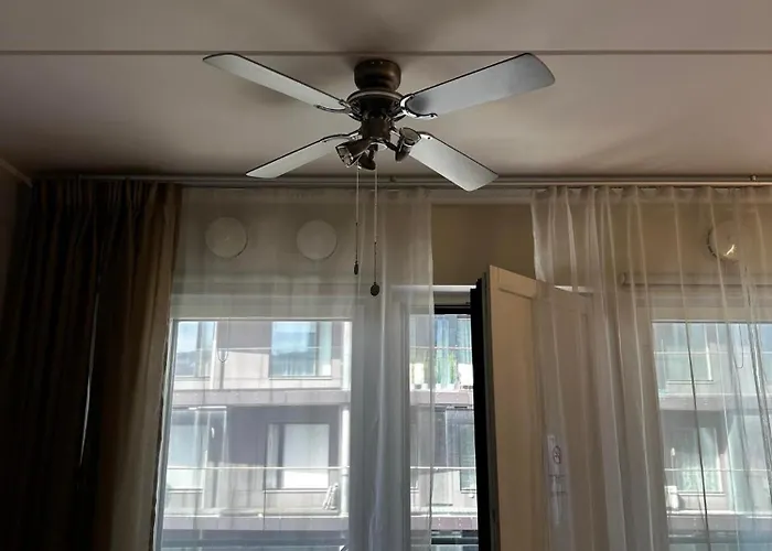 Centre With Free Parking