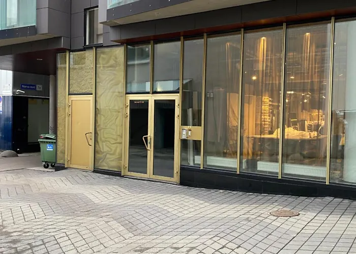 Centre With Free Parking Apartamento Tallin